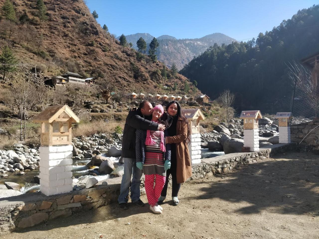 Offbeat Abodes - Tirthan Valley Banjār 外观 照片